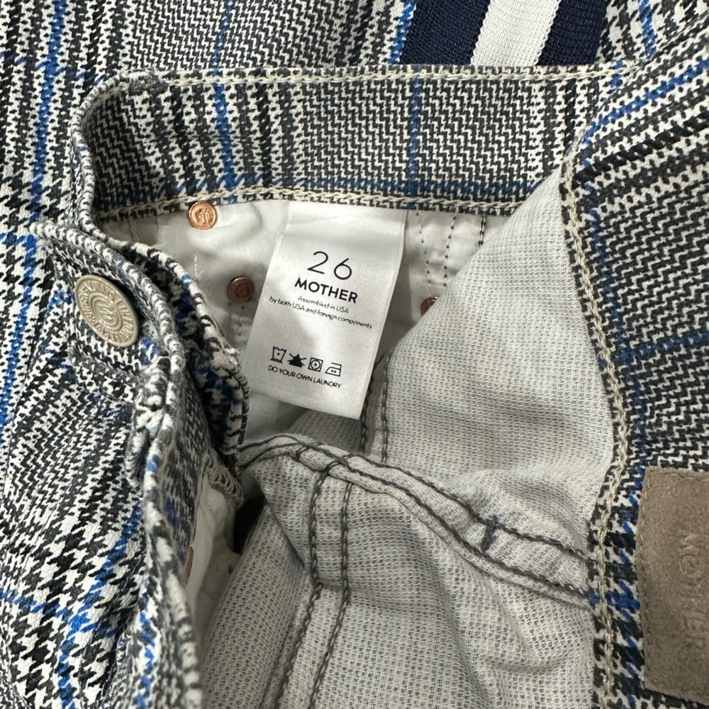 MOTHER Jeans - Picture 7 of 8